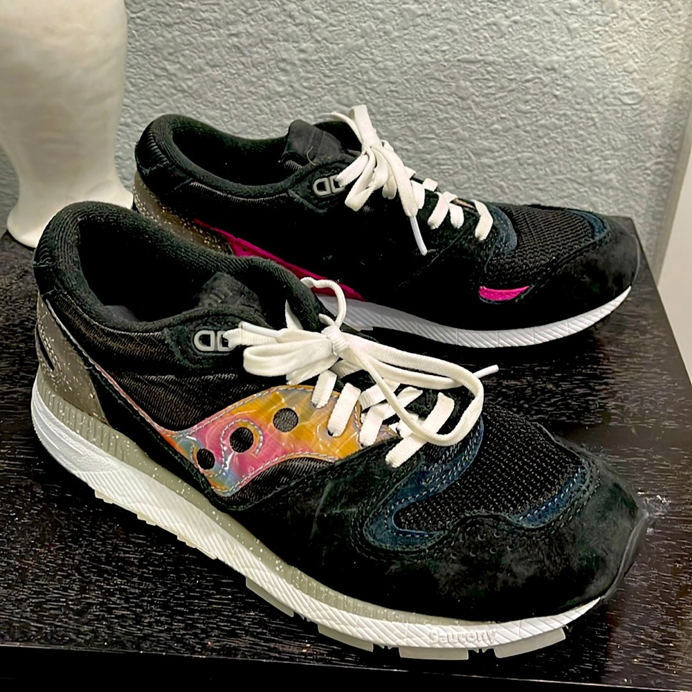 Saucony ZURA ST. 7.5 men’s.